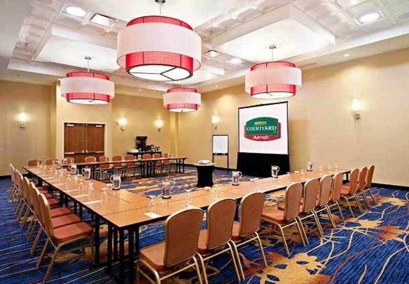 Courtyard By Marriott Edmonton West Hotell Exteriör bild