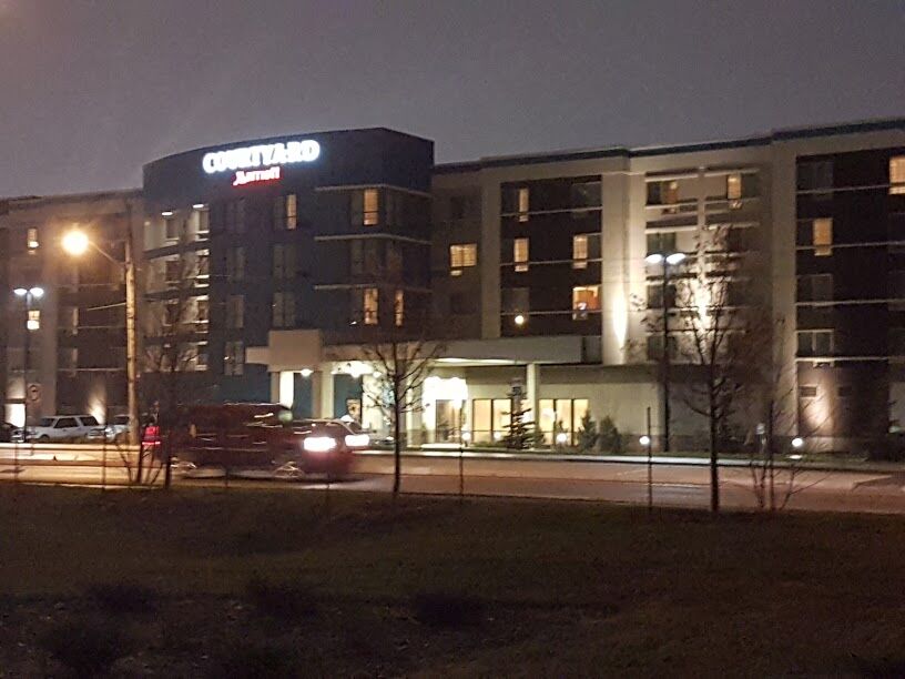 Courtyard By Marriott Edmonton West Hotell Exteriör bild